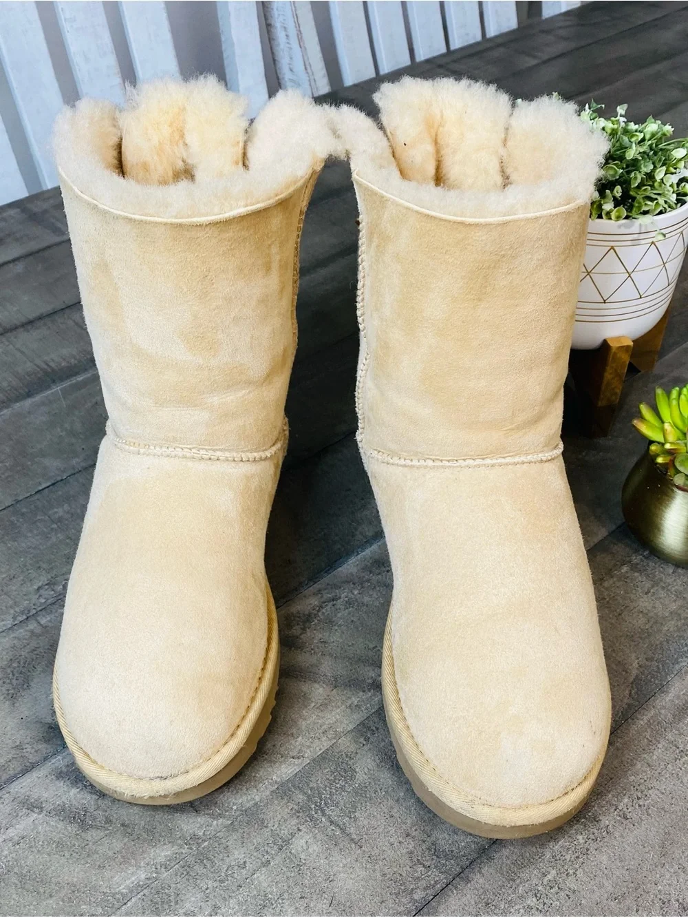 UGG bailey bow